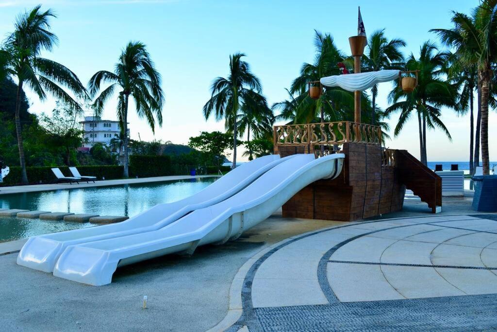 Condo De Lujo Frente Al Mar En Manzanillo Bagian luar foto