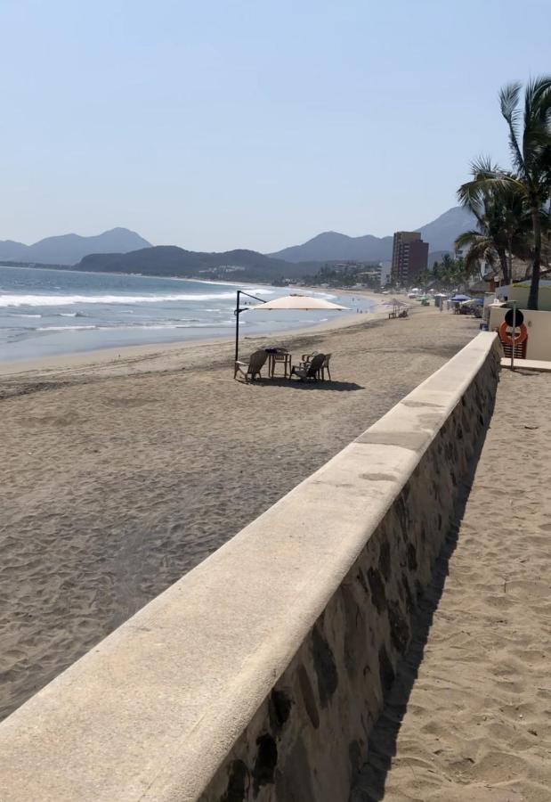 Condo De Lujo Frente Al Mar En Manzanillo Bagian luar foto